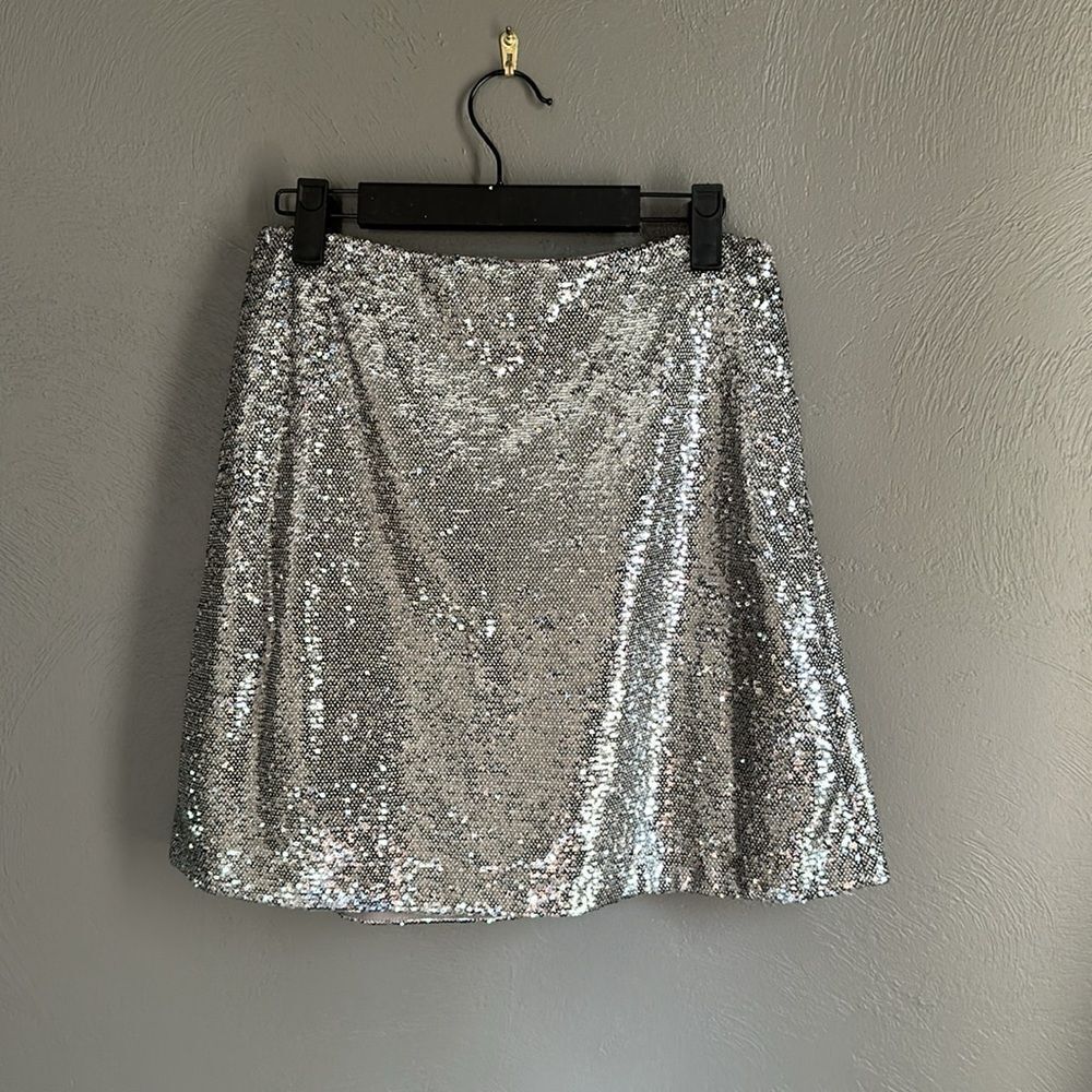 NWT Gap sequins mini skirt - Picture 4 of 9
